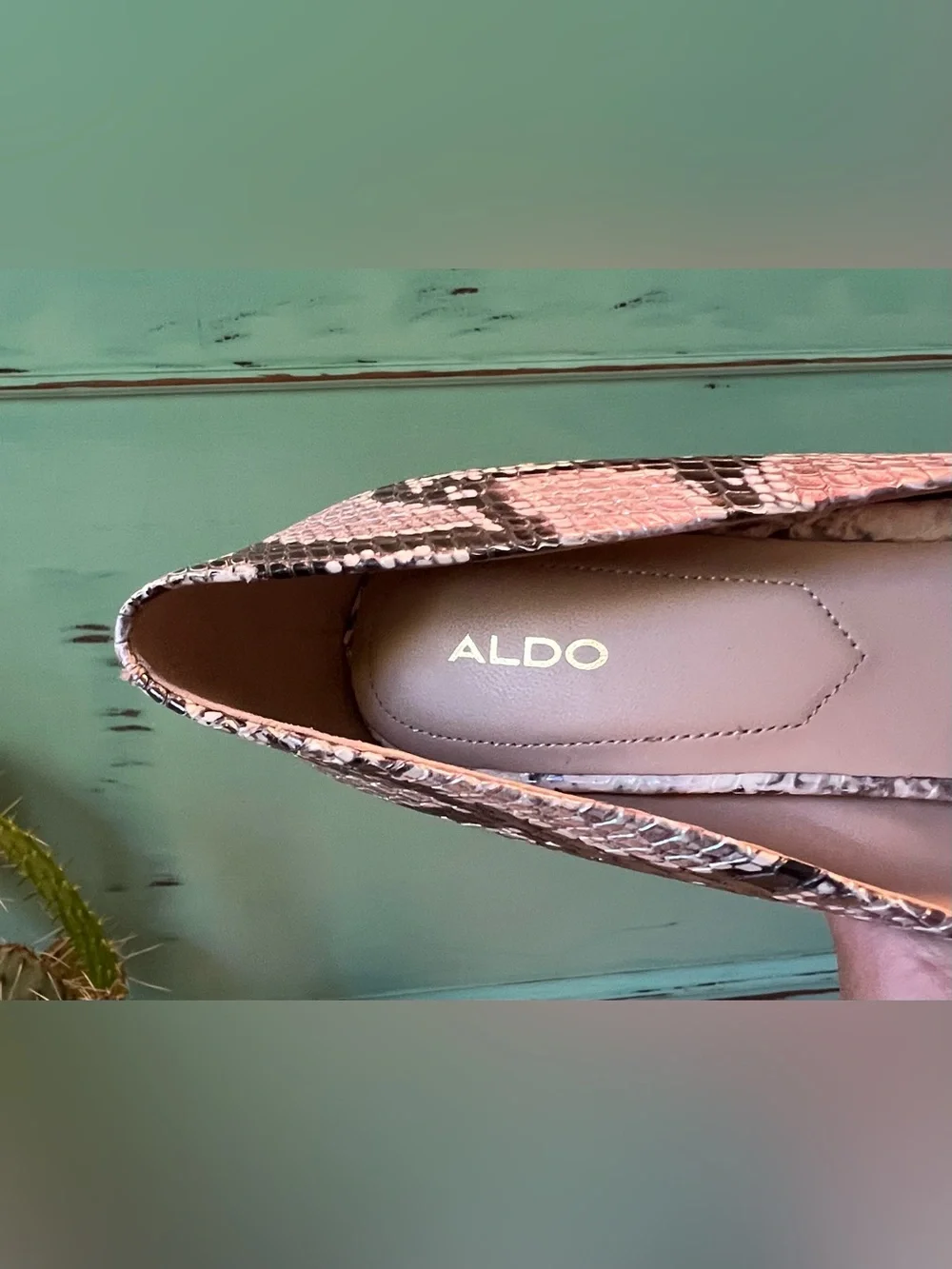 Aldo Iridescent Snake Print Pointed Toe Pumps w/ Stiletto Heel Women’s Size 8